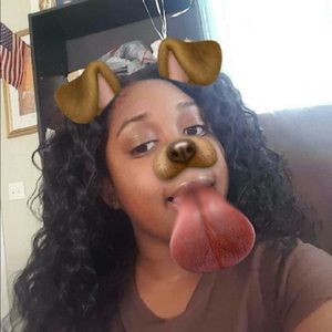 Meet your Posher, Delayah